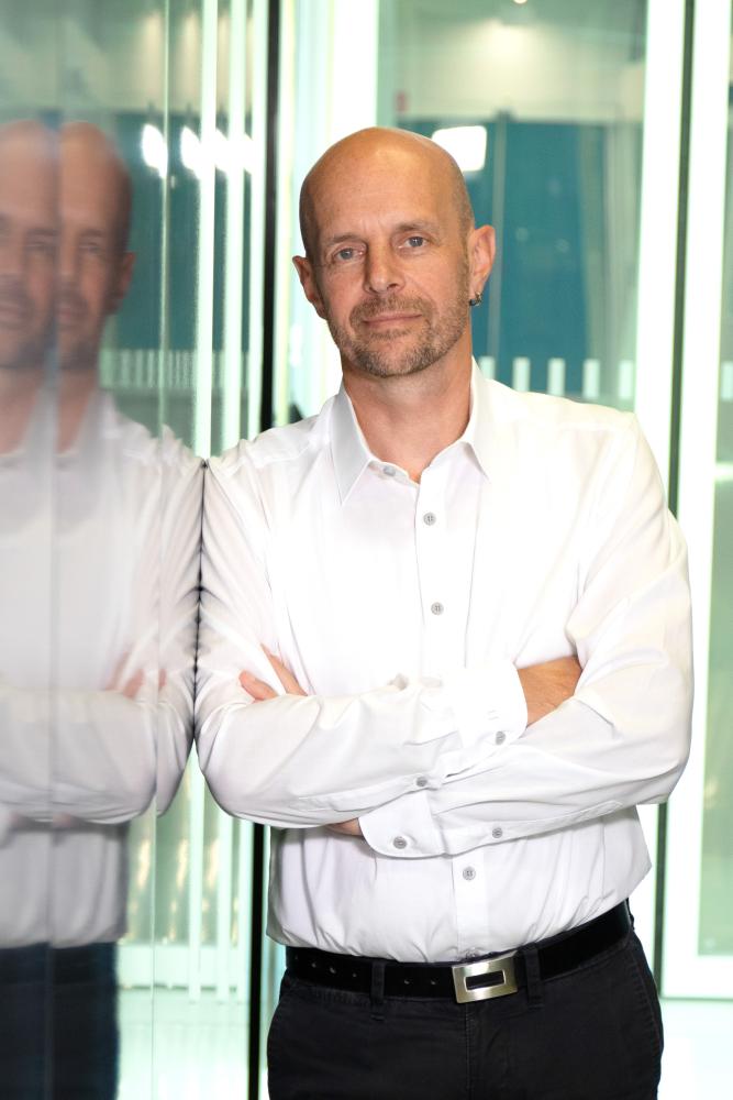 Adrian Kobelt